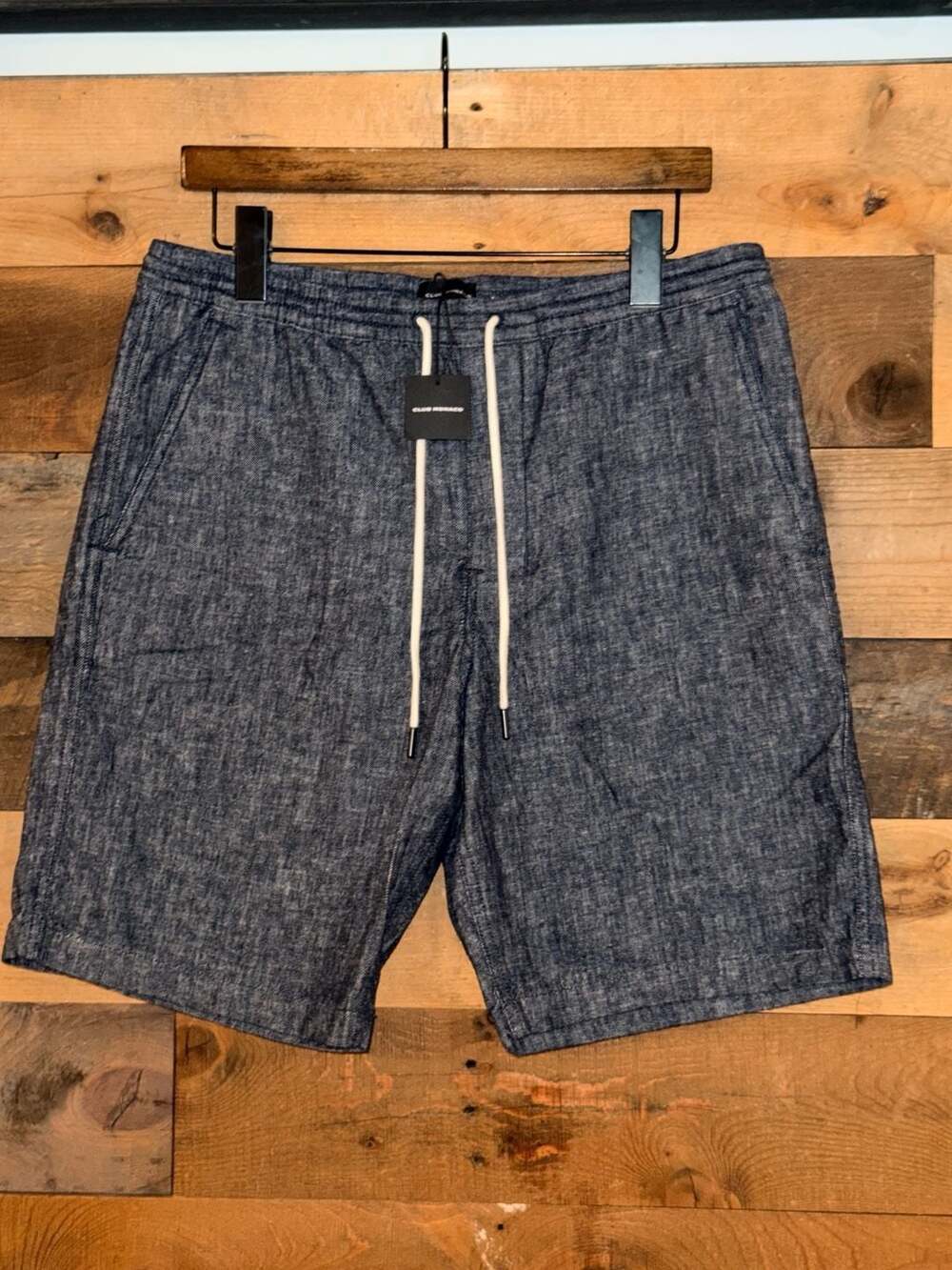 Club Monaco Men's Linen Beach Short in Gray Medium 0647